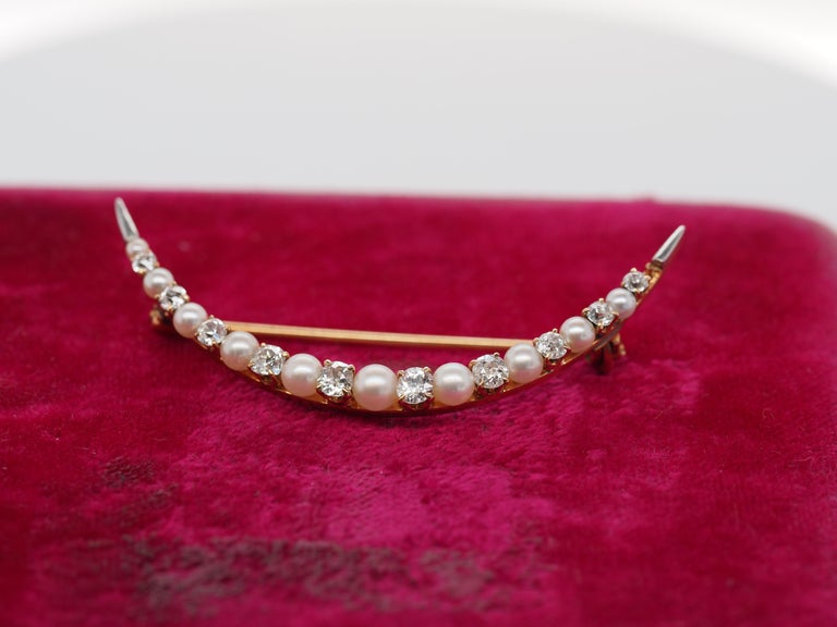 1900s Edwardian 14K Yellow Gold Pearl and Old European Diamond Crescent Pin
